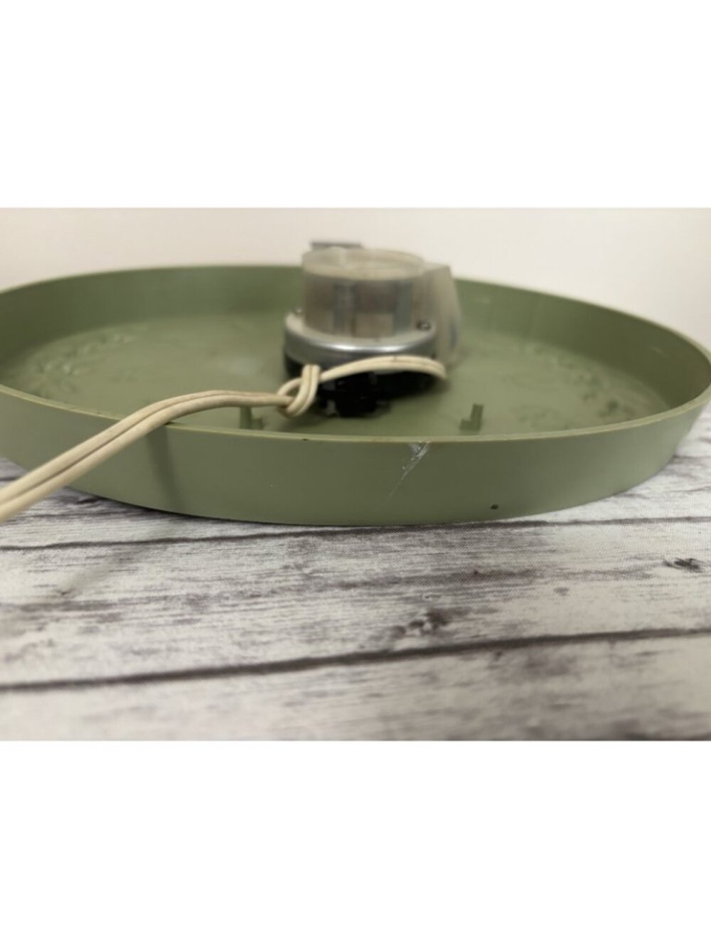 Vintage Robert Shaw Green Plastic Oval Mid Century Electric Wall Clock 1970's - Picture 8 of 14